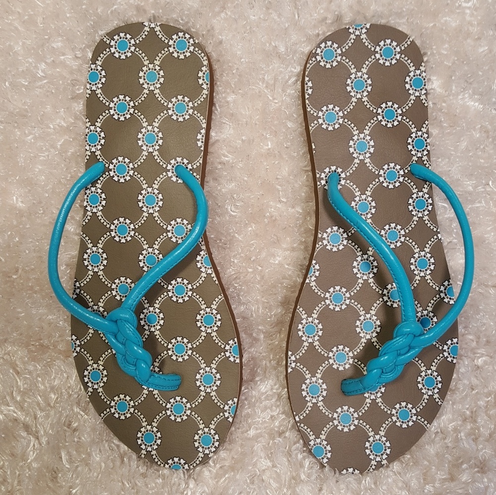 NWOT Vera Bradley Flip Flops- Med 7/8